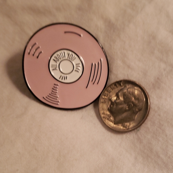 3/$20 pin sale Pink Record Vinyl Pin - Picture 2 of 2